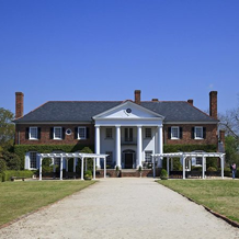 Take a tour of the Boone Hall Plantation with luxury ground transportation from Charleston, South Carolina
